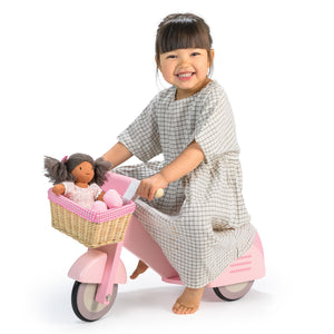 Tender Leaf Scooter with Basket