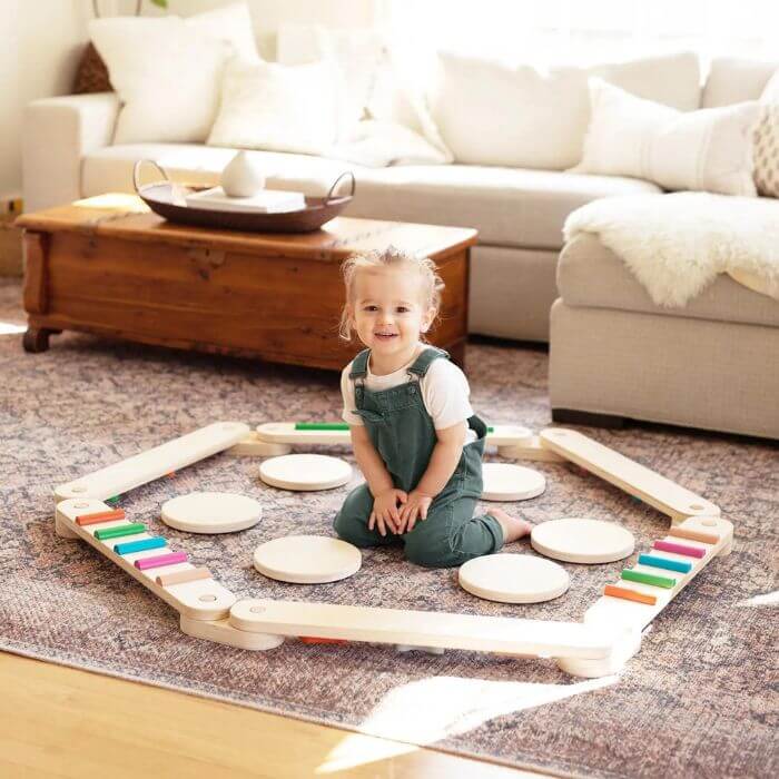 Tiny Land® Balance Beam Round Set Up