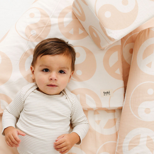 Toki Mats White Yin Yang Play Cube