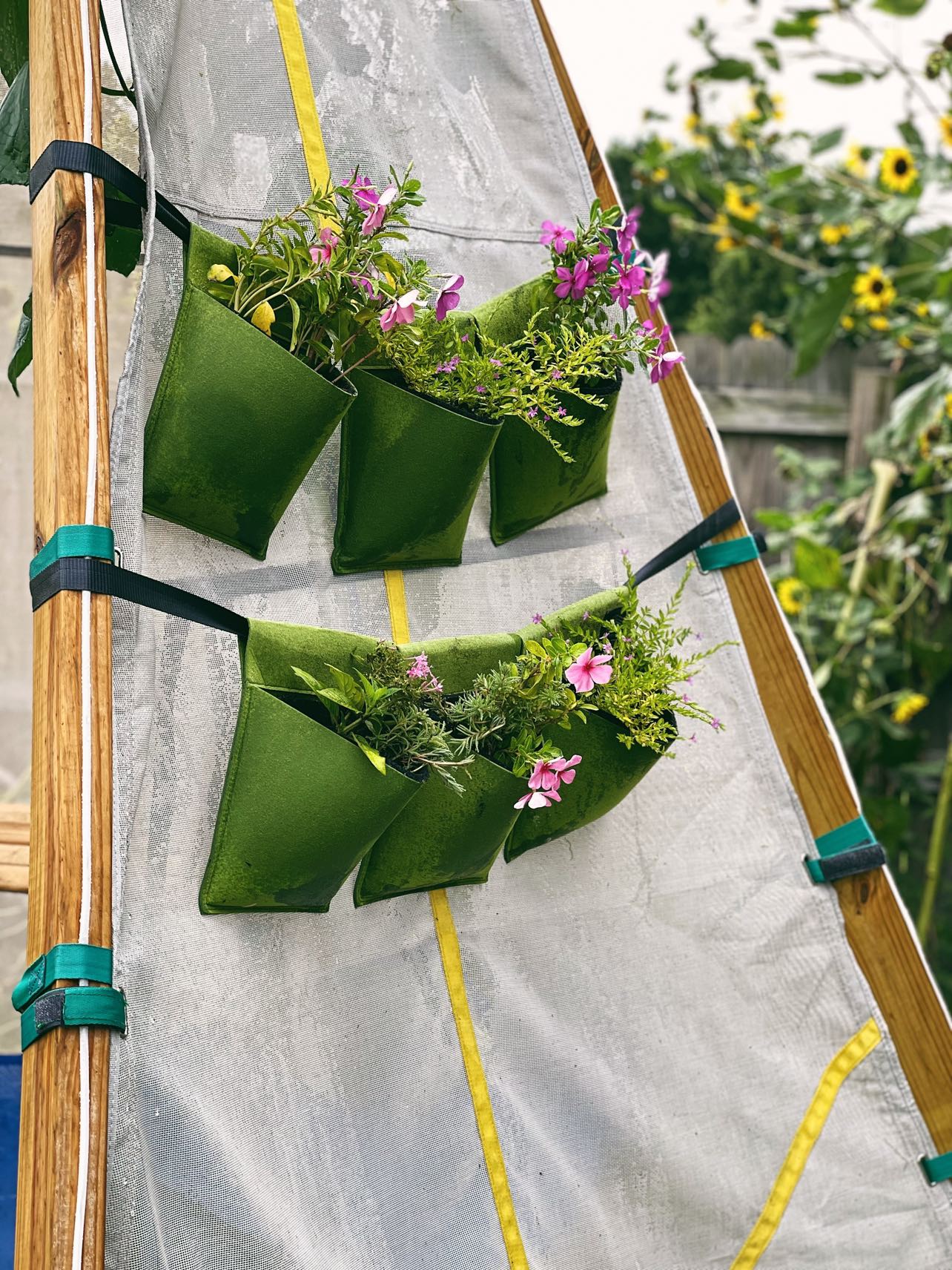 Bijou Bloom Hanging Planters | Bijou Accessory