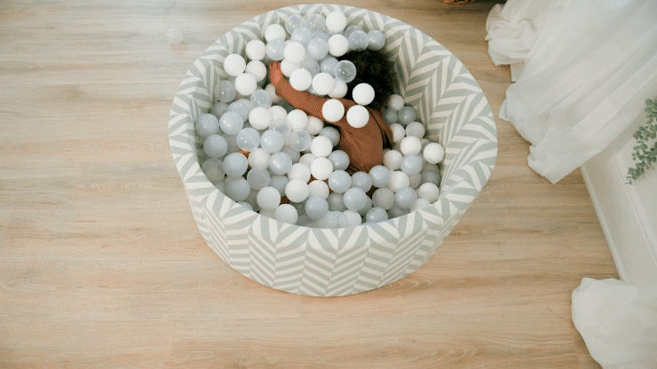 Ball Pit + 200 Pit Balls