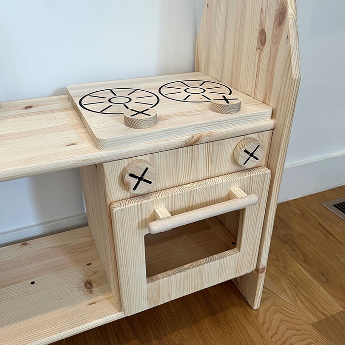 Little Colorado Play Stand With Accessories Oven