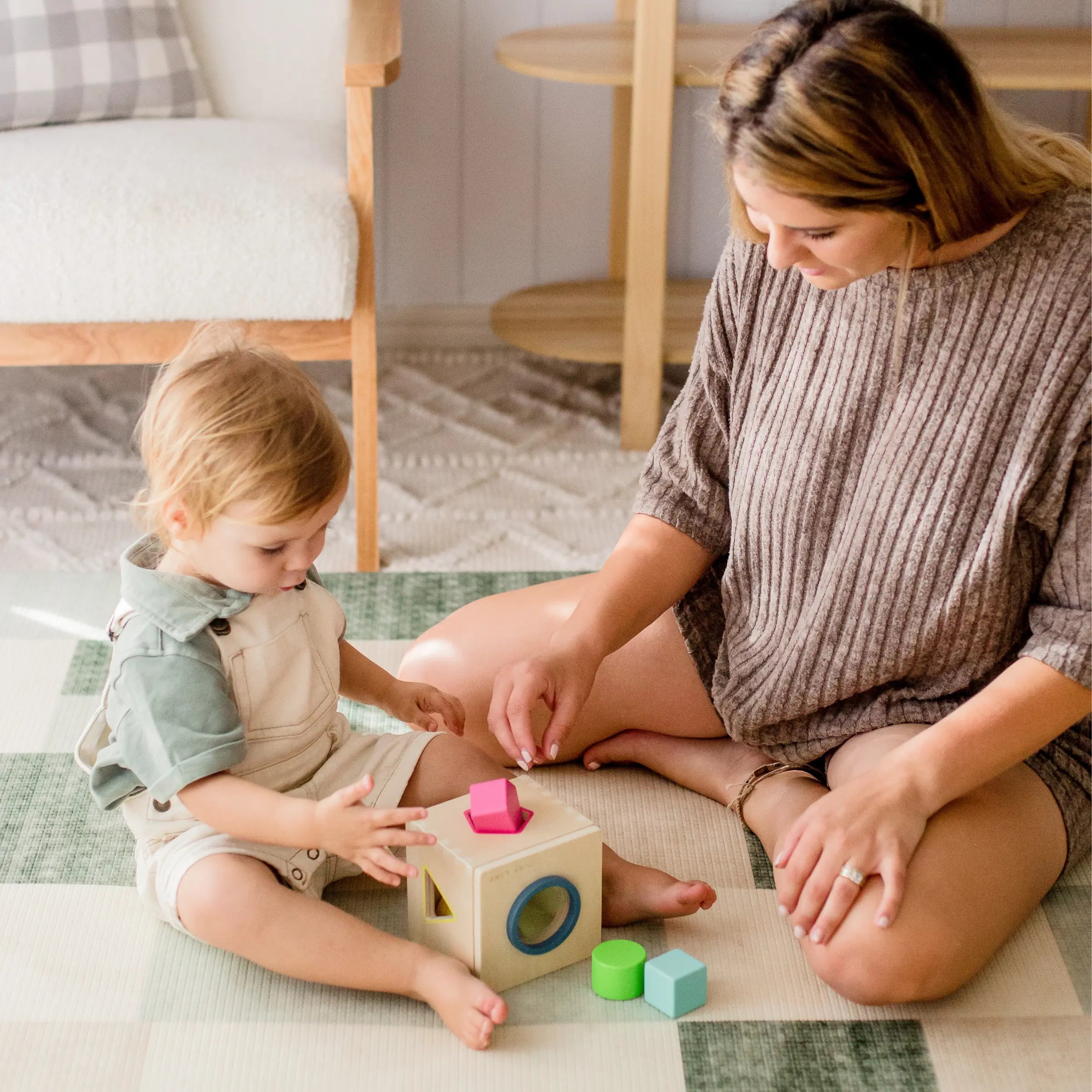 Montessori Box for Toddlers (16–18 Months)
