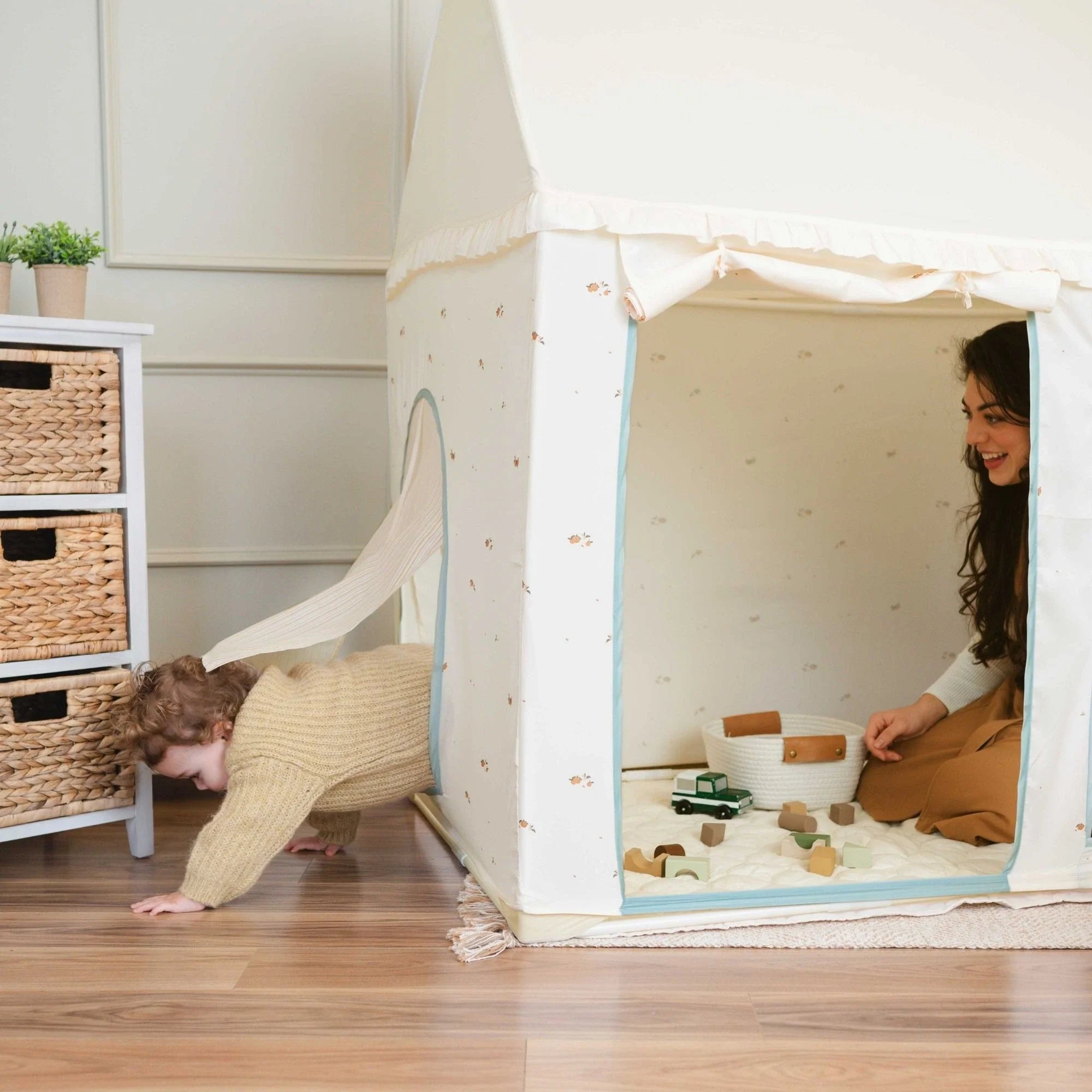 Sweet Citrus Kids Play Tent