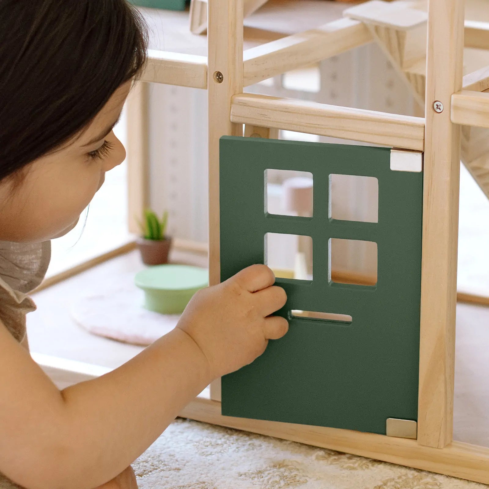 Tiny Land® Sweetwood Evergreen Dollhouse