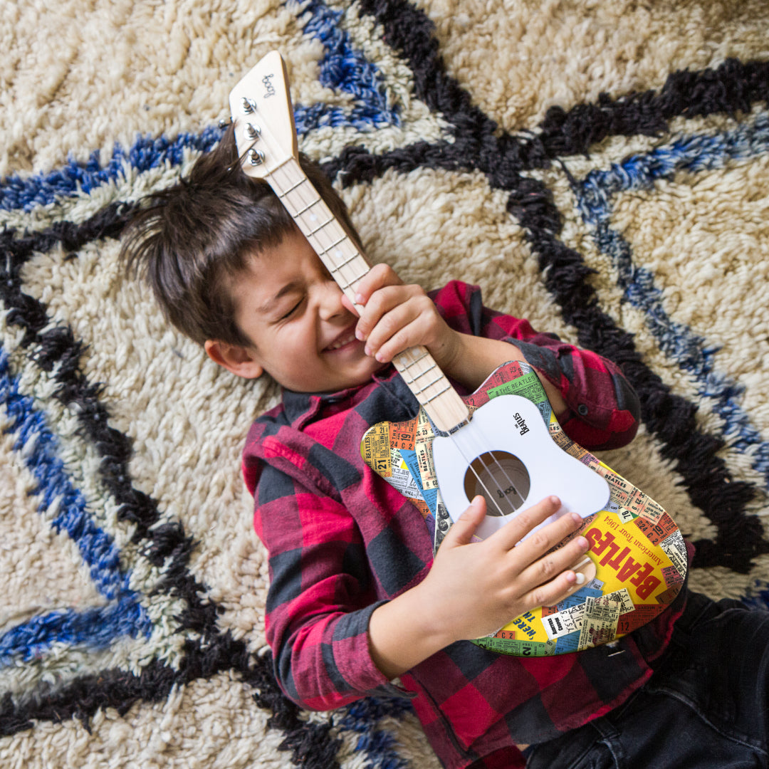 Beatles + Loog Yellow Mini Guitar
