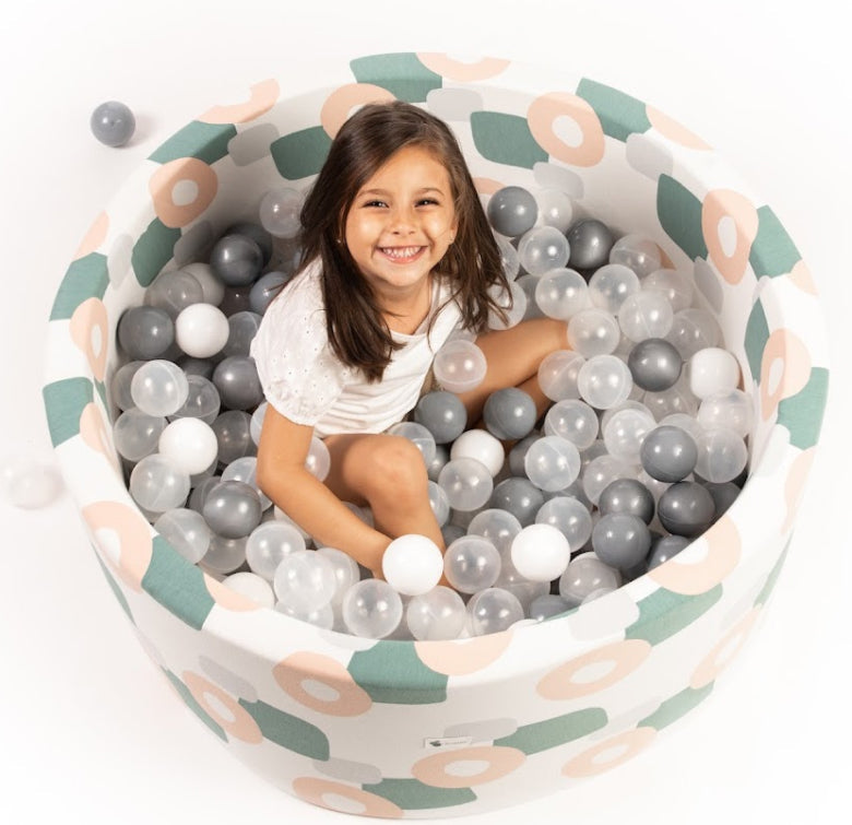Ball Pit + 200 Pit Balls