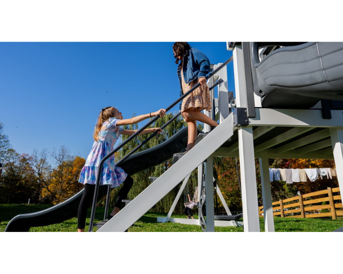 Star Gazer Vinyl Swing Set with playhouse ramp