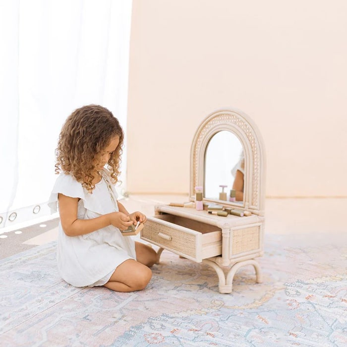 Ellie & Becks Arch Kids Floor Vanity in Rattan Sitting