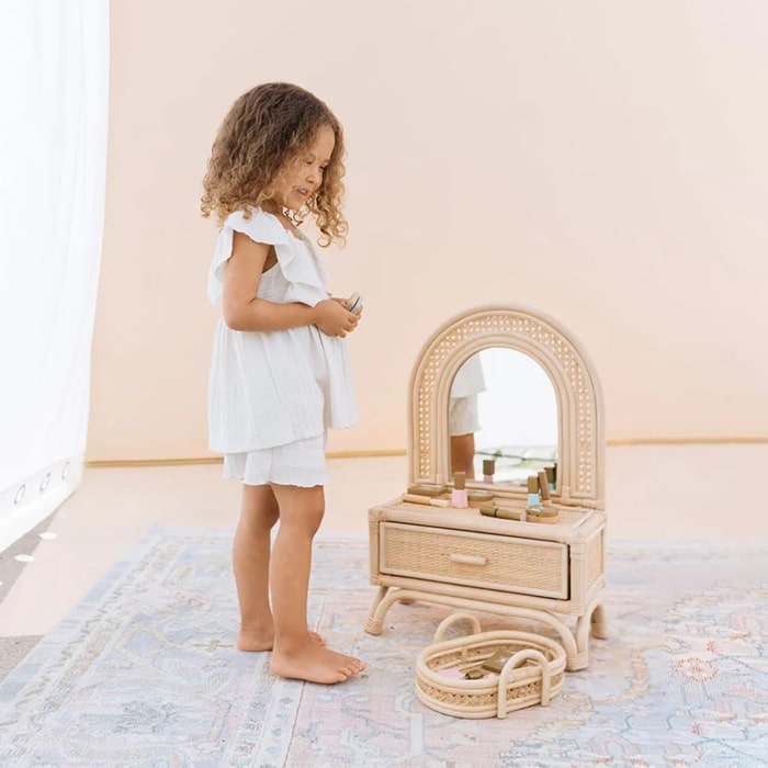 Ellie & Becks Arch Kids Floor Vanity in Rattan Standing