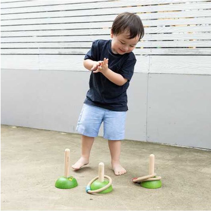 PlanToys Meadow Ring Toss Lifestyle 4