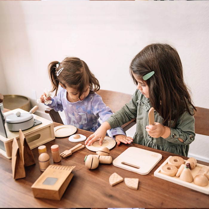 Wonder & Wise Table It Wooden Pasta Play Food Playing