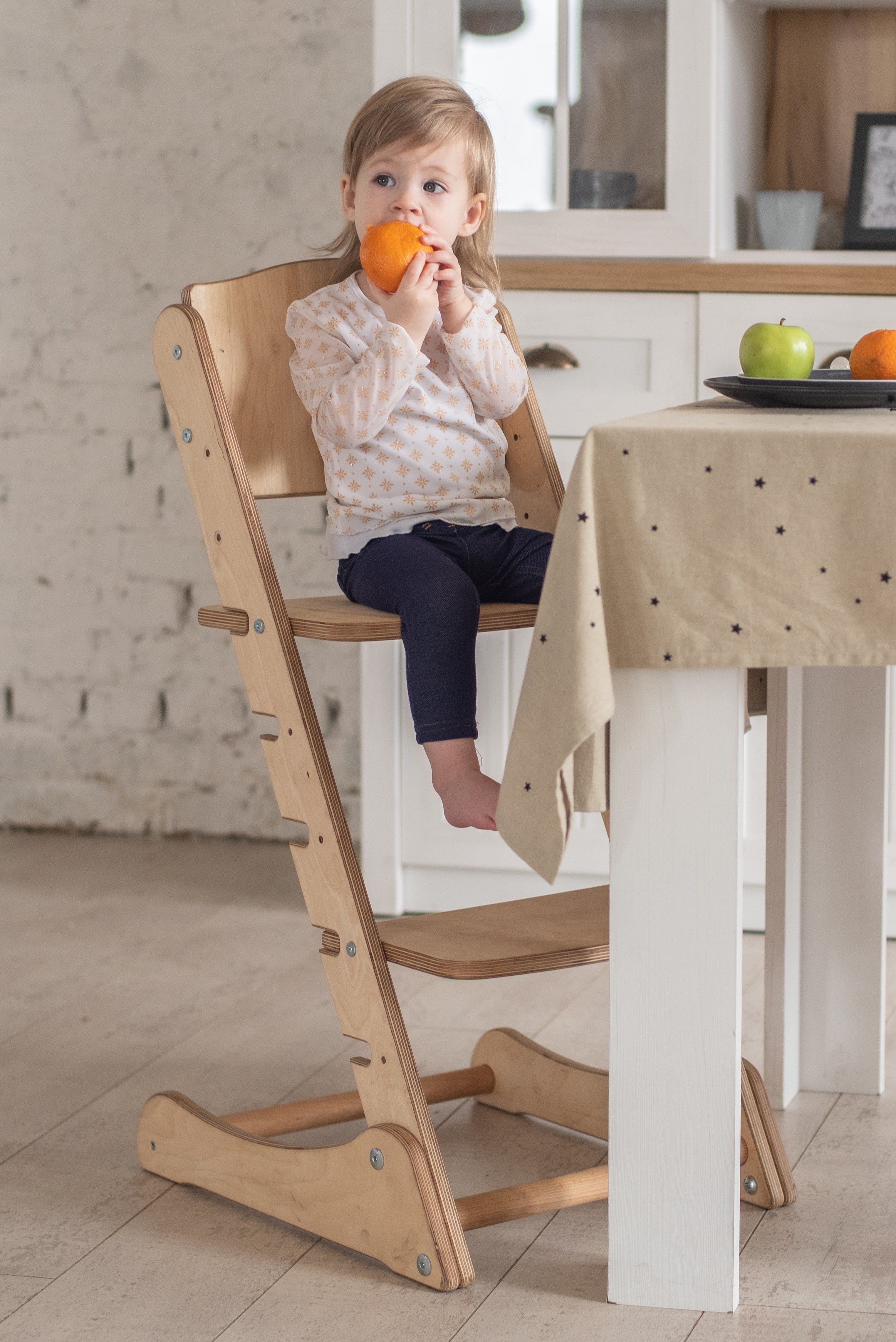 Goodevas Montessori Toddler Chair with Tabletop