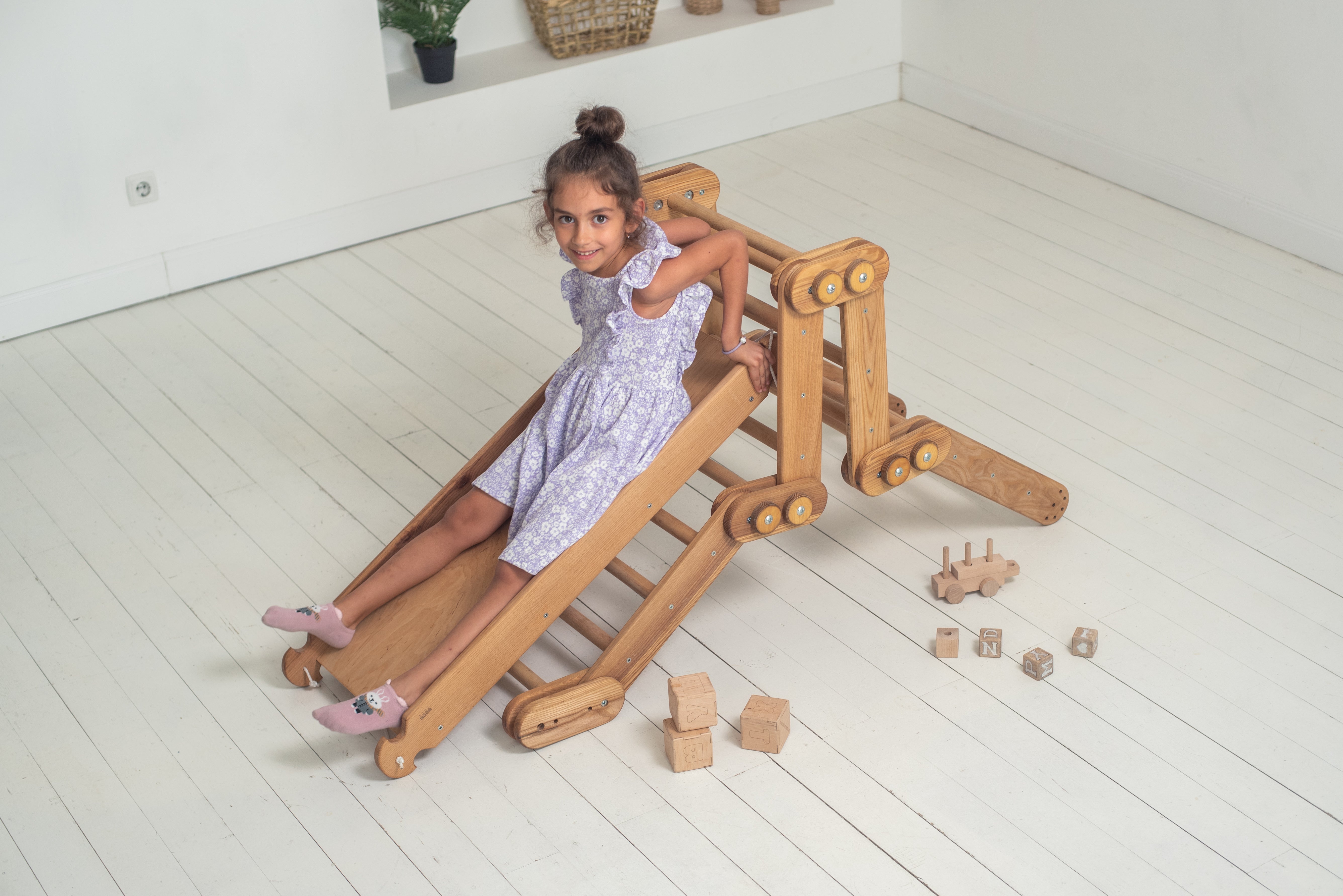 Goodevas Montessori Climbing Set: 2 in 1 Snake Ladder + Slide